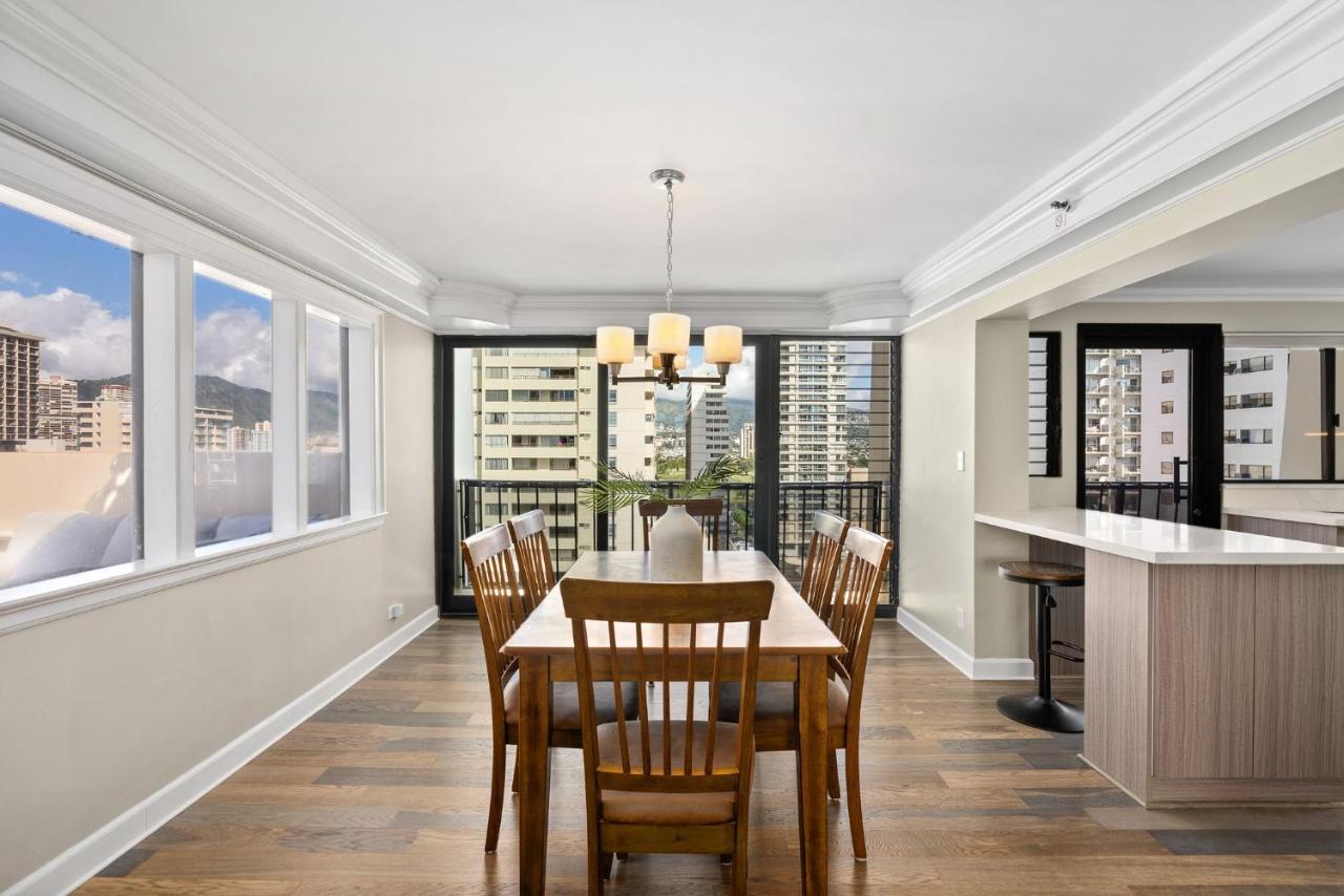 Expansive Lanai W/ Panoramic Views - Walk To Waikiki Beach Apartamento Honolulu